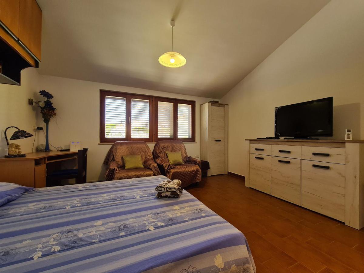 Apartments Mare 826 Pula Zewnętrze zdjęcie