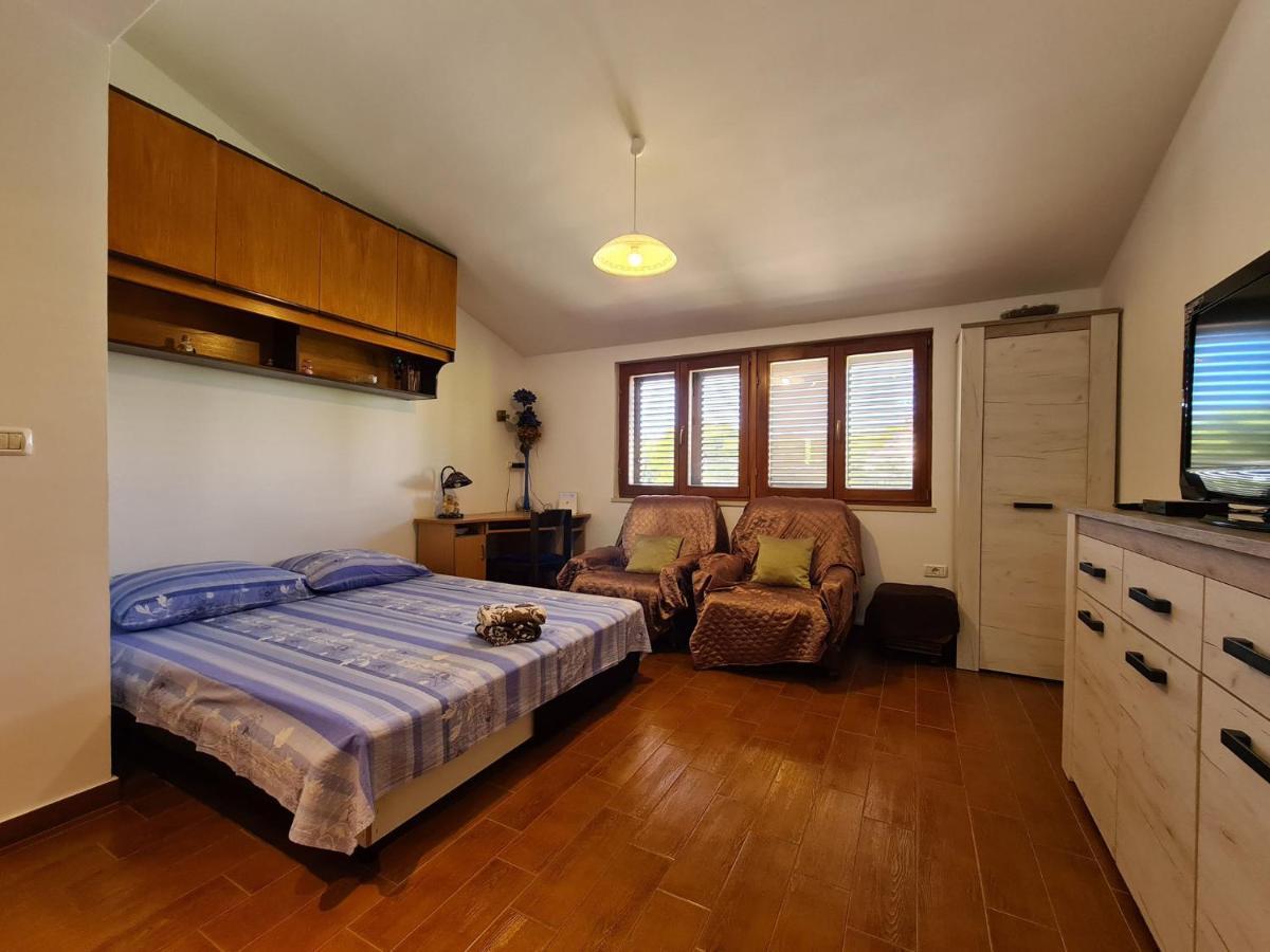 Apartments Mare 826 Pula Zewnętrze zdjęcie